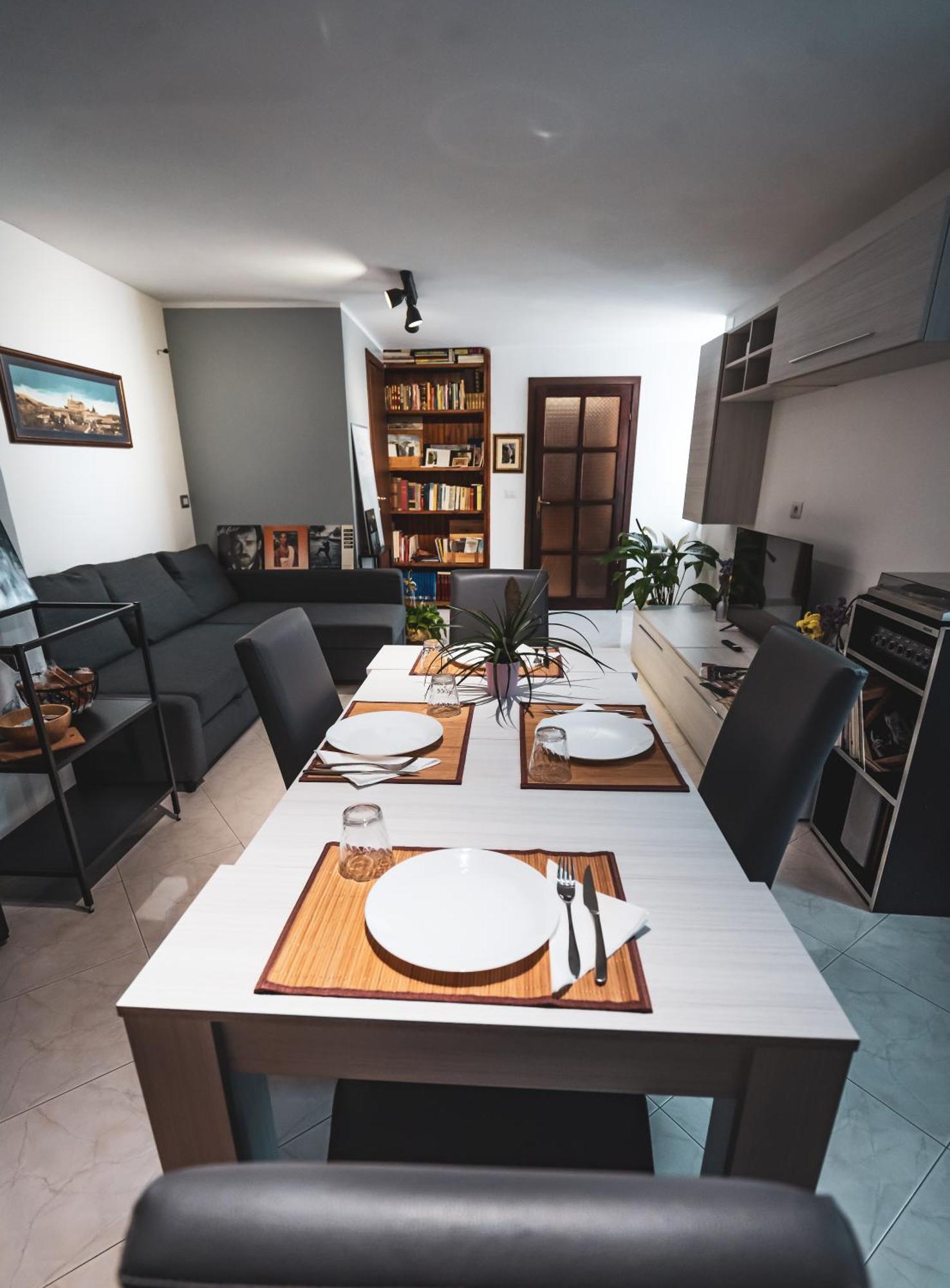 Casina Carina - Intero Appartamento Indipendente Alatri Exterior photo
